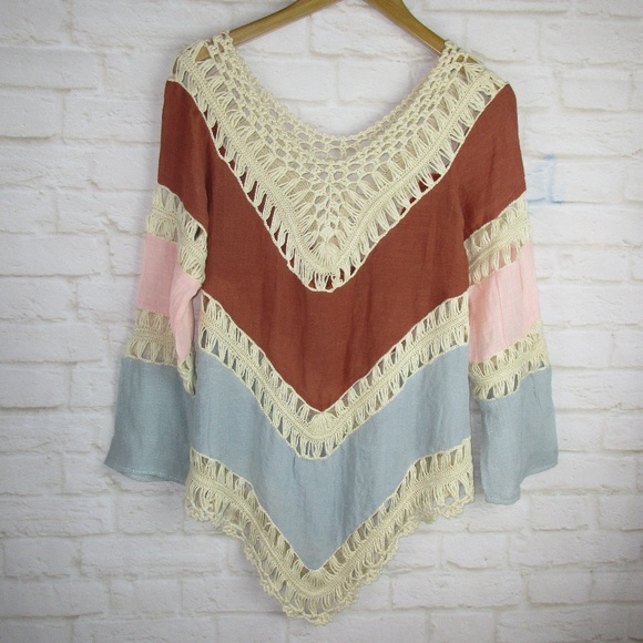 Women's size Small Crochet BOHO Top - Picture 3 of 6